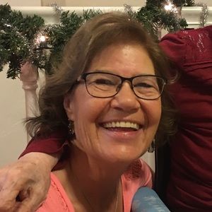 Meet your Posher, Sandra